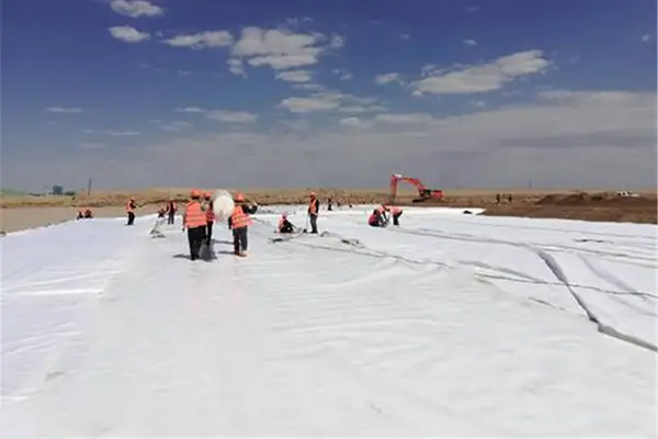Geotextil punzonado de polipropileno de alta resistencia-img